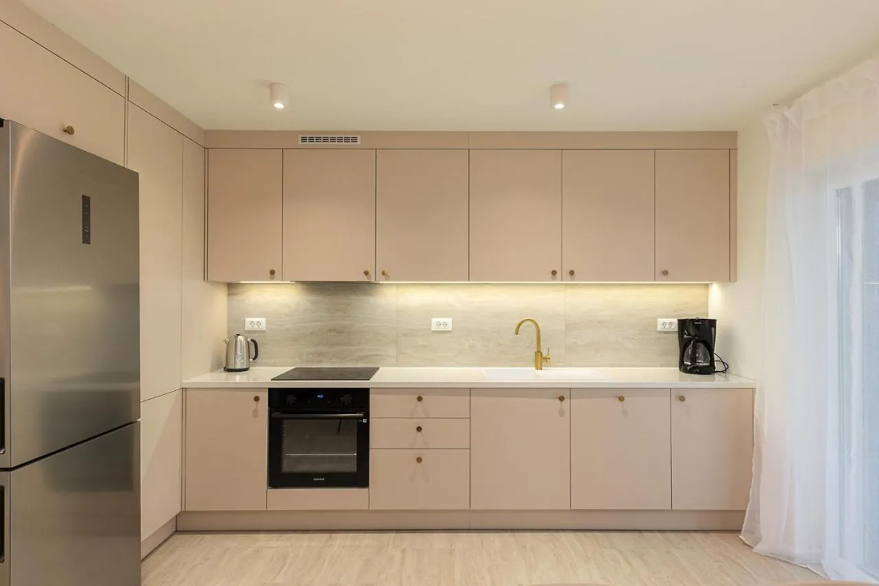 Luxury Apartment Diana Kastel Stari 0*,