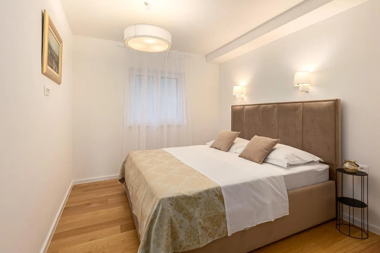 Luxury Apartment Diana Kastel Stari