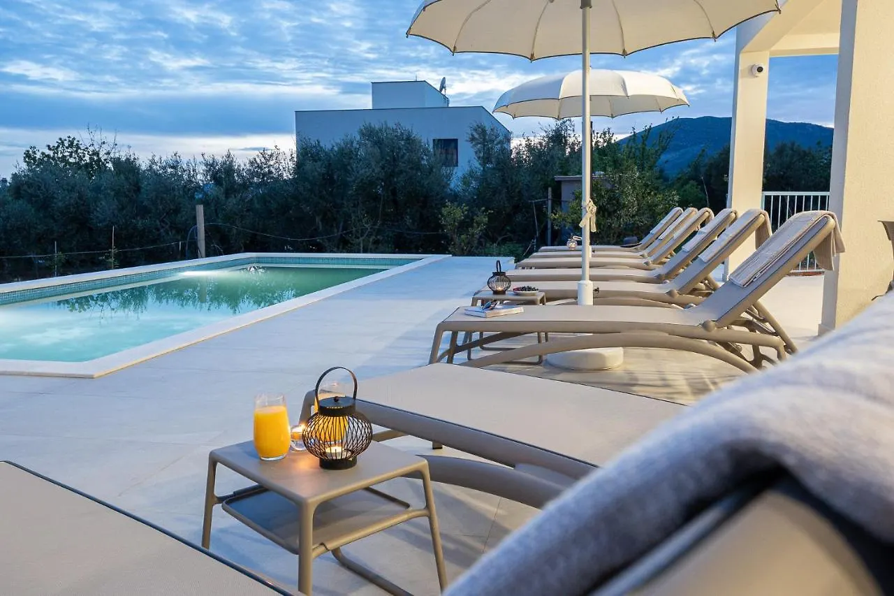 Luxury Apartment Diana Kastel Stari